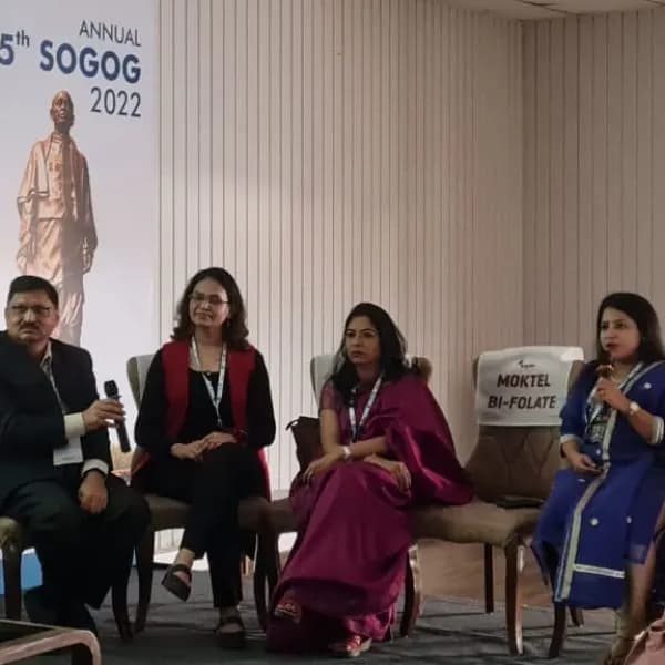 Dr. Vibha Chaturvedi Sharma at a medical conference — visual journey 5